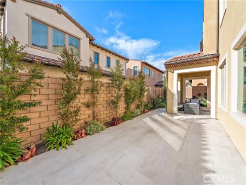 215 Sutters Mill , Irvine, CA