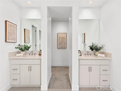 215 Sutters Mill , Irvine, CA