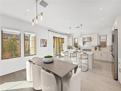 215 Sutters Mill , Irvine, CA