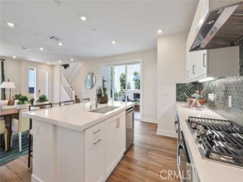 320  Galway  , Irvine, CA