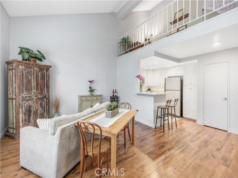 114  Costero Aisle  287 , Irvine, CA