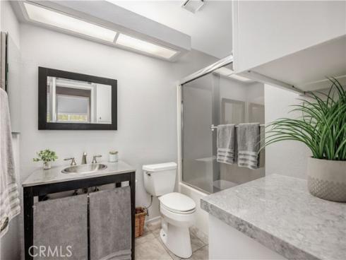 114  Costero Aisle  287 , Irvine, CA