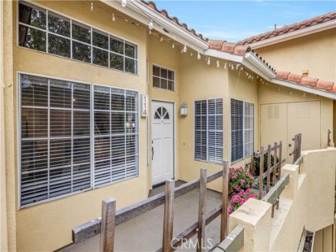 114  Costero Aisle  287 , Irvine, CA