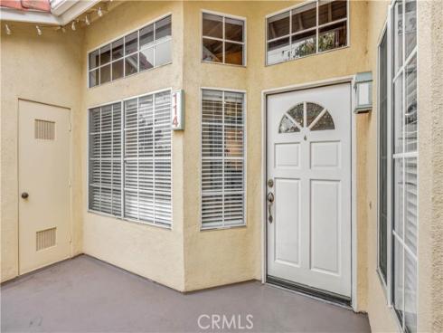 114  Costero Aisle  287 , Irvine, CA