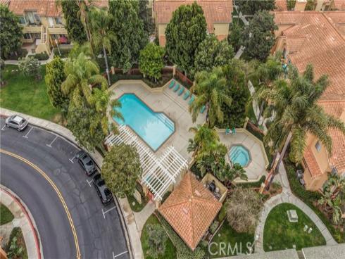 114  Costero Aisle  287 , Irvine, CA