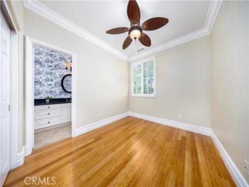 19 Vacaville , Irvine, CA