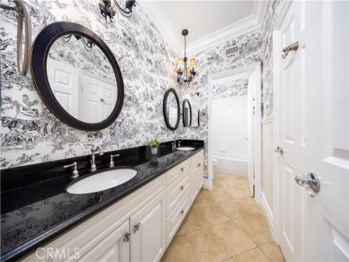 19 Vacaville , Irvine, CA