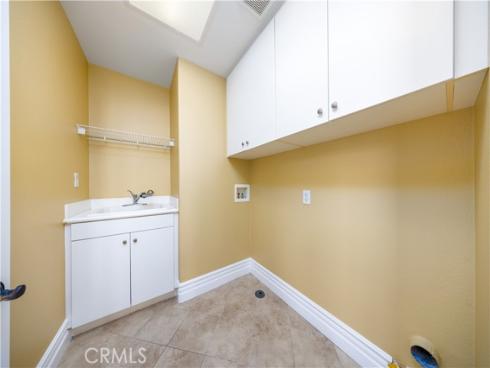 19 Vacaville , Irvine, CA