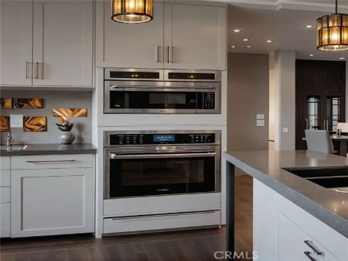 220  Lexford  , Irvine, CA