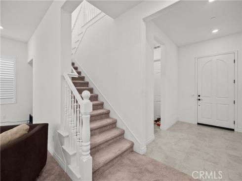 107 Frontier , Irvine, CA