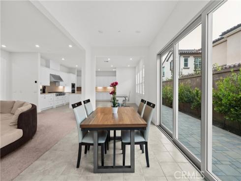 107 Frontier , Irvine, CA