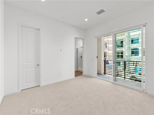 137  Culture  , Irvine, CA