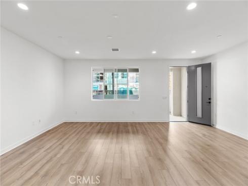 137  Culture  , Irvine, CA