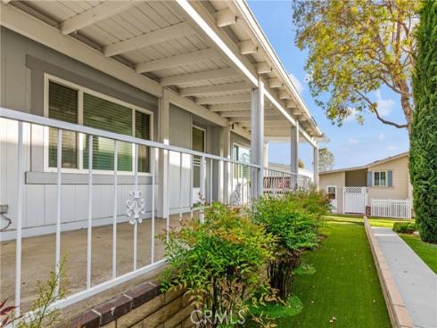 5200 Irvine Blvd Spc 377 , Irvine, CA