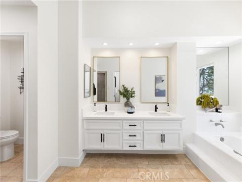 12 Lakefront 1 , Irvine, CA