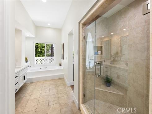 12 Lakefront 1 , Irvine, CA