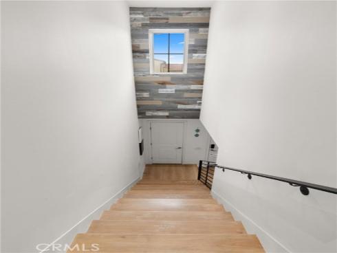 112  Gemstone  , Irvine, CA