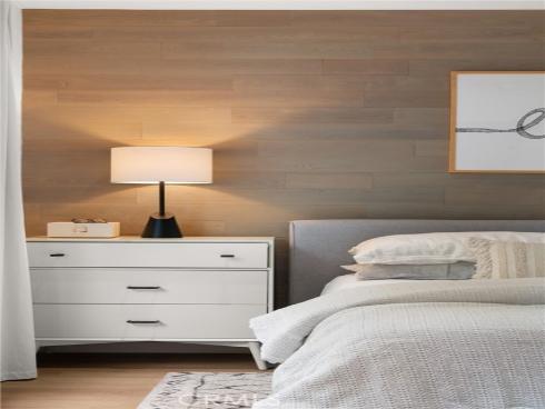 112  Gemstone  , Irvine, CA