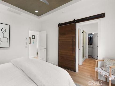 112  Gemstone  , Irvine, CA