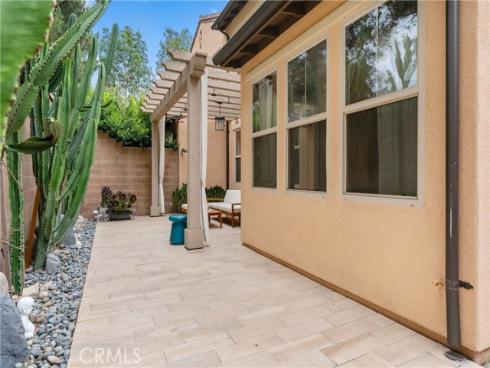 112  Gemstone  , Irvine, CA