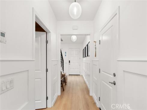 112  Gemstone  , Irvine, CA