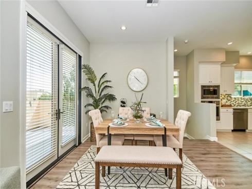 189 Follyhatch , Irvine, CA