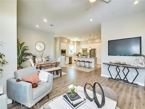 189 Follyhatch , Irvine, CA