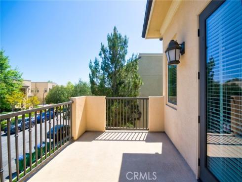 189 Follyhatch , Irvine, CA