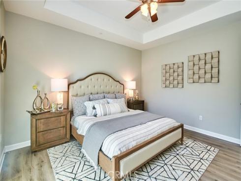 189 Follyhatch , Irvine, CA