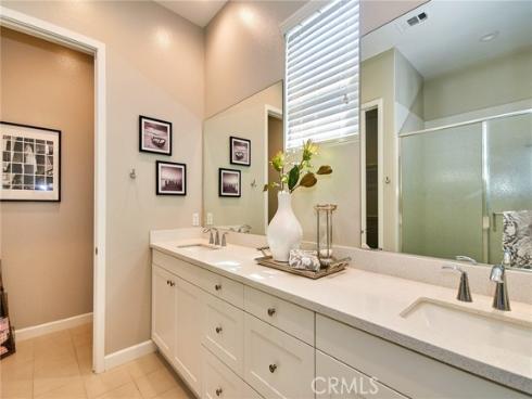 189 Follyhatch , Irvine, CA