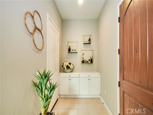 189 Follyhatch , Irvine, CA