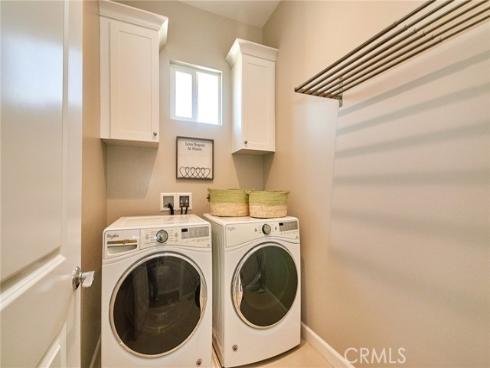 189 Follyhatch , Irvine, CA