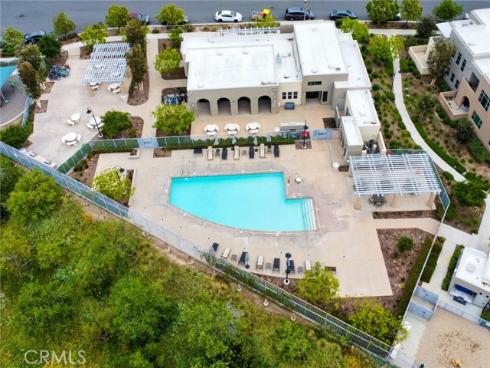 189 Follyhatch , Irvine, CA