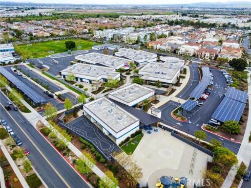 189 Follyhatch , Irvine, CA