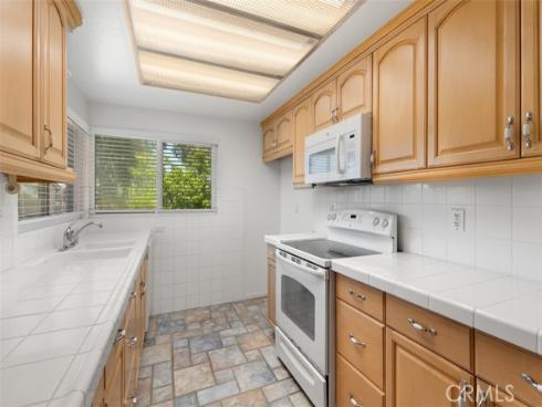 119 Rockwood , Irvine, CA