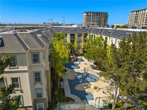 3131  Watermarke   Place, Irvine, CA