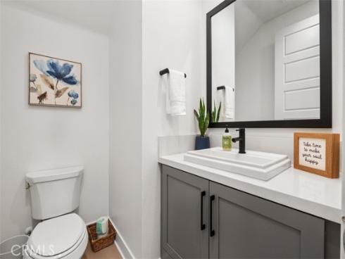 297 Sawbuck , Irvine, CA