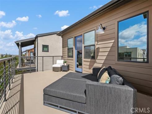 297 Sawbuck , Irvine, CA