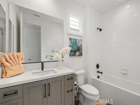 297 Sawbuck , Irvine, CA