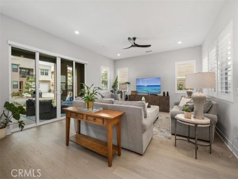 297 Sawbuck , Irvine, CA