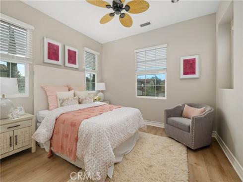 114  Treehouse  , Irvine, CA