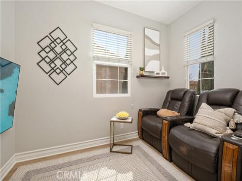 114  Treehouse  , Irvine, CA