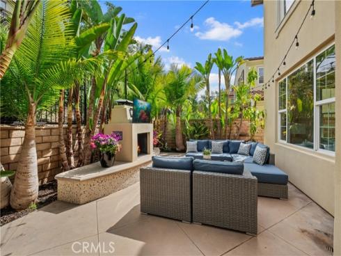 114  Treehouse  , Irvine, CA