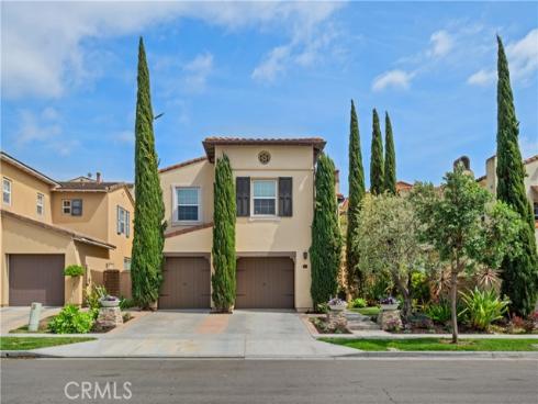 114  Treehouse  , Irvine, CA