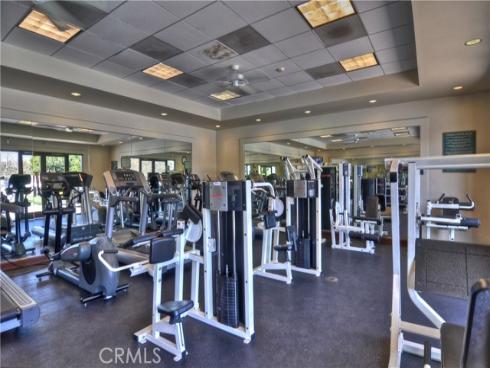 114  Treehouse  , Irvine, CA