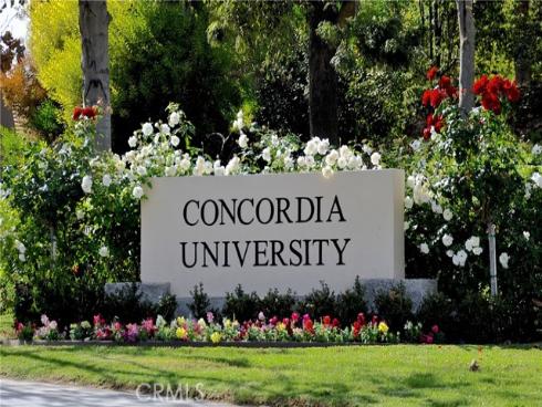 114  Treehouse  , Irvine, CA