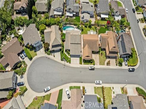 8  Saratoga  , Irvine, CA