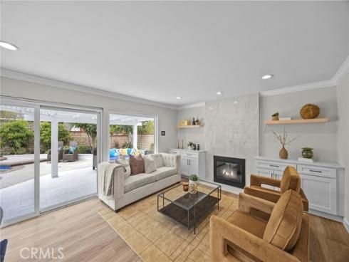 8  Saratoga  , Irvine, CA