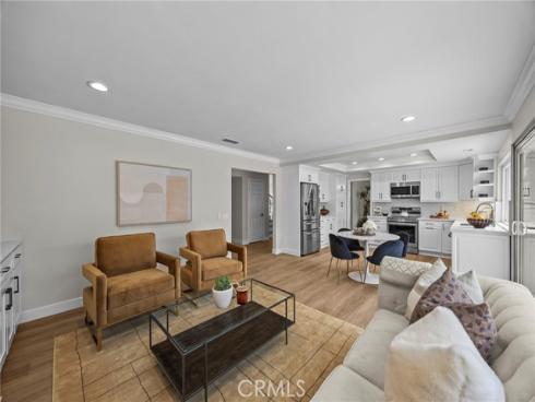 8  Saratoga  , Irvine, CA