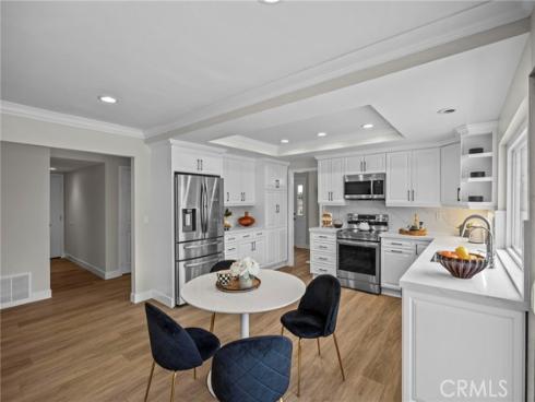 8  Saratoga  , Irvine, CA